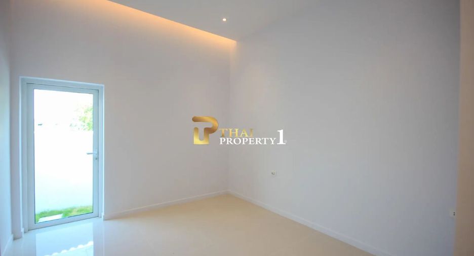For sale 3 bedrooms villa in Hua Hin, Prachuap Khiri Khan