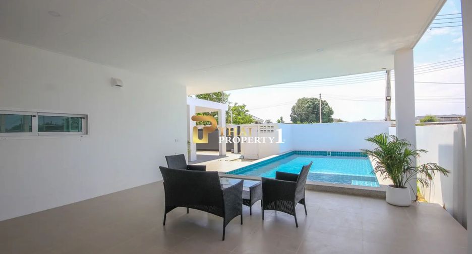 For sale 3 bedrooms villa in Hua Hin, Prachuap Khiri Khan