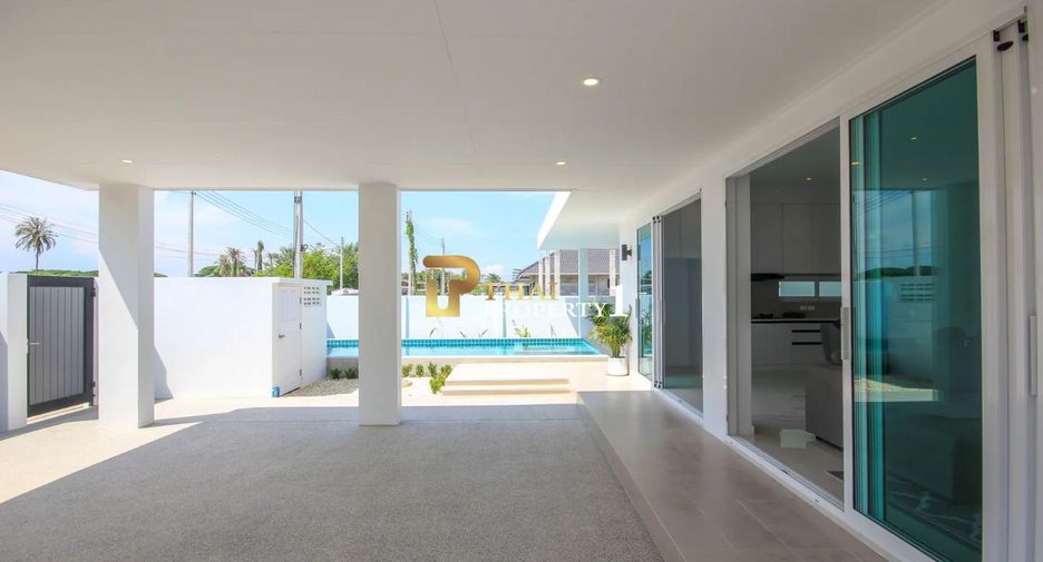 For sale 3 bedrooms villa in Hua Hin, Prachuap Khiri Khan