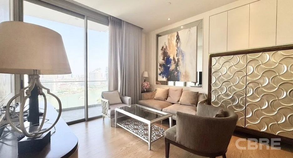 For rent and for sale 1 bed condo in Khlong San, Bangkok