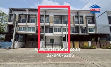 For sale 3 bedrooms townhouse in Don Mueang, Bangkok