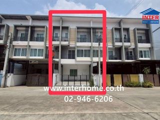 For sale 3 bedrooms townhouse in Don Mueang, Bangkok