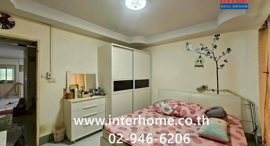 For sale retail Space in Mueang Suphanburi, Suphan Buri