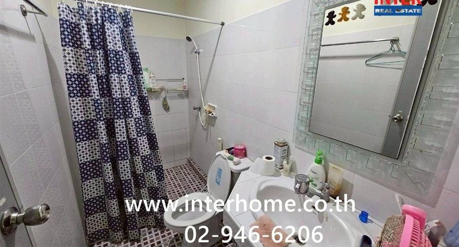 For sale retail Space in Mueang Suphanburi, Suphan Buri