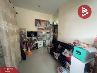 Reihenhaus zum Kauf mit 2 Zimmer in Si Racha, Chonburi