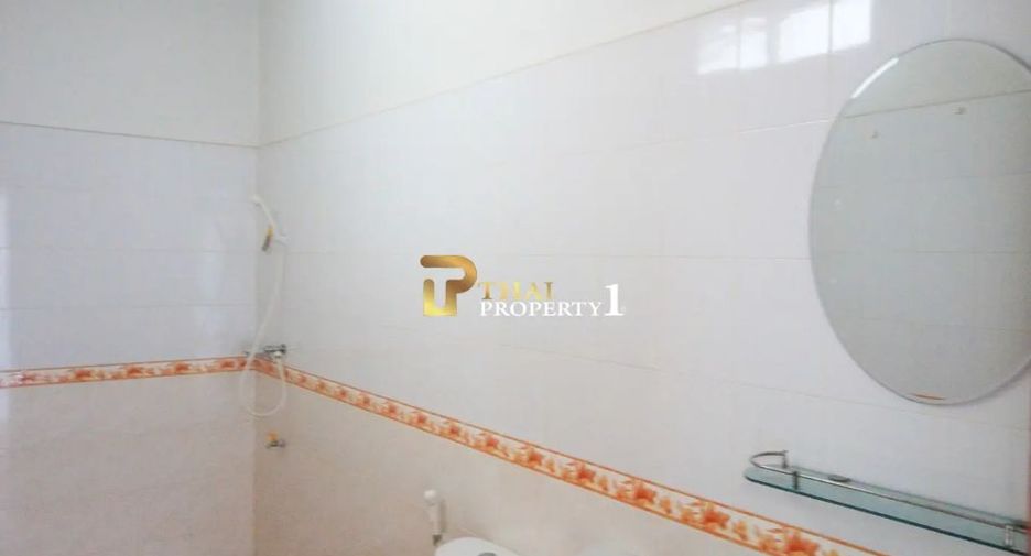 For sale 4 bedrooms retail Space in Hua Hin, Prachuap Khiri Khan