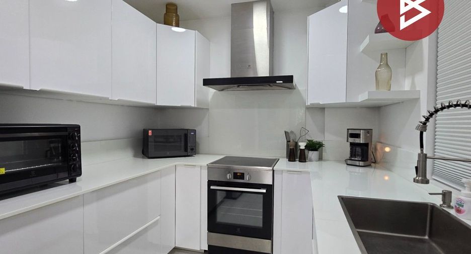 For sale 4 bedrooms house in Bang Phli, Samut Prakan