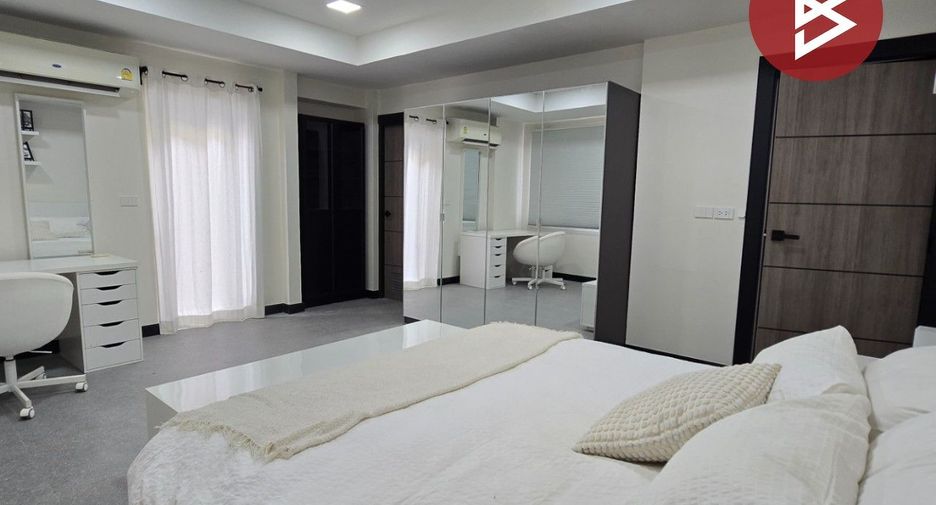 For sale 4 bedrooms house in Bang Phli, Samut Prakan