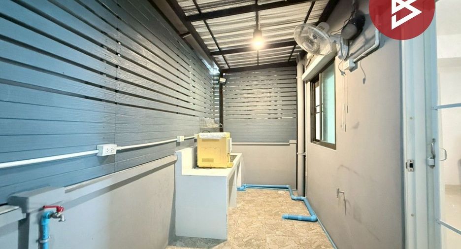 For sale 3 bedrooms townhouse in Bang Bua Thong, Nonthaburi