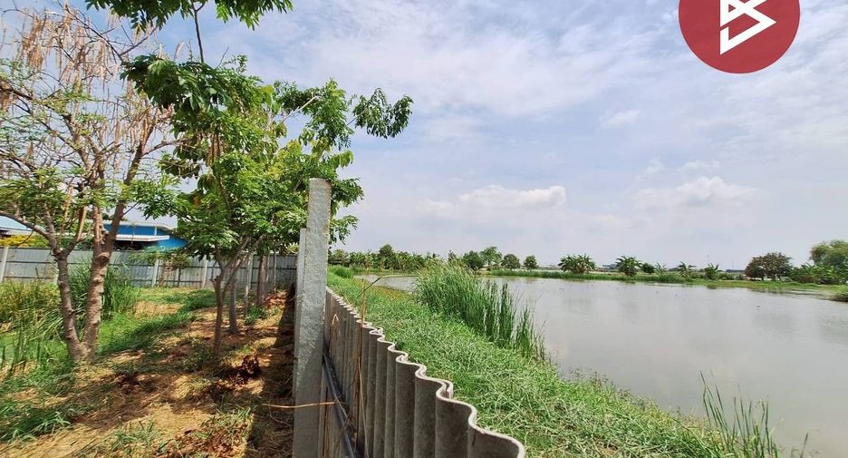 Terreno en venta en Bang Bo, Samut Prakan