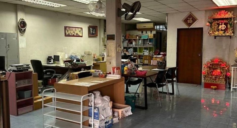 For sale 5 bedrooms retail Space in Ratchathewi, Bangkok