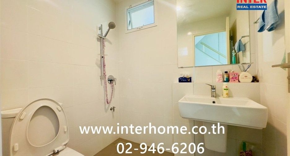 Haus zum Kauf mit 3 Zimmer in Phra Samut Chedi, Samut Prakan