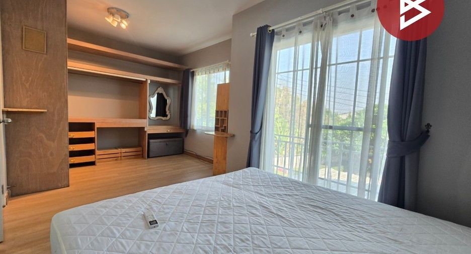 For sale 3 bedrooms house in Bang Na, Bangkok