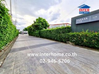 Casa adosada en venta de 3 habitaciones en Don Mueang, Bangkok