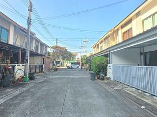 Продажа 3 спальни таунхаус в Khlong Luang, Патумтани