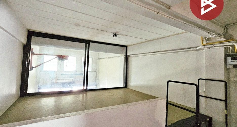 For sale 2 bedrooms retail Space in Khlong Luang, Pathum Thani