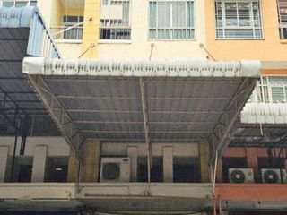 Local comercial en venta de 2 habitaciones en Khlong Luang, Pathum Thani