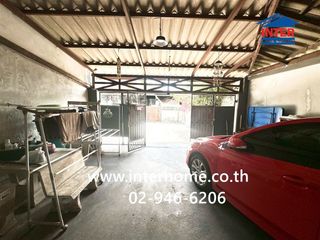 For sale 2 bedrooms townhouse in Phra Khanong, Bangkok