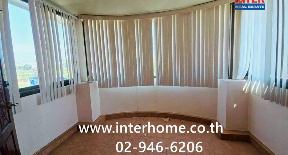 For sale 4 bedrooms house in Phra Samut Chedi, Samut Prakan