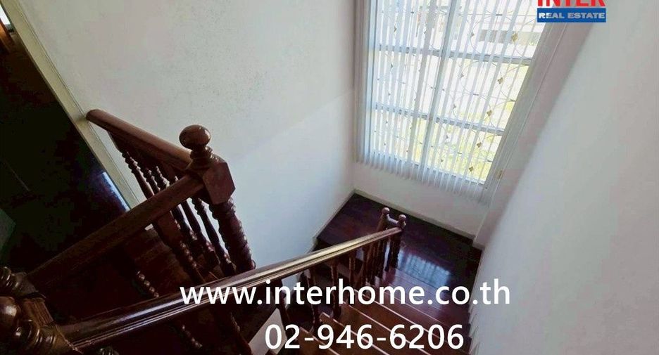 For sale 4 bedrooms house in Phra Samut Chedi, Samut Prakan