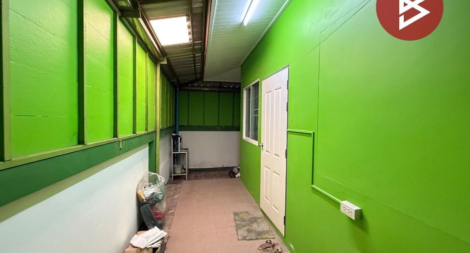 For sale 3 bedrooms house in Nakhon Chai Si, Nakhon Pathom