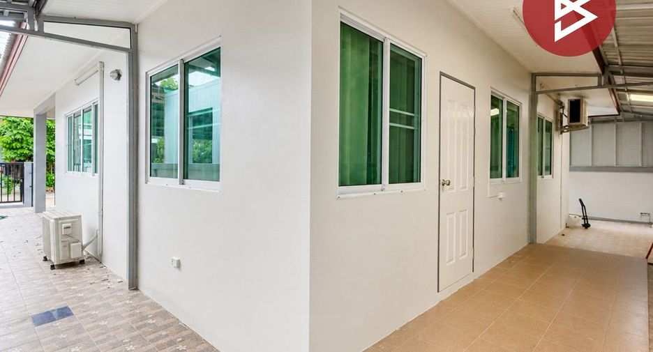 Casa en venta de 3 habitaciones en Nakhon Chai Si, Nakhon Pathom