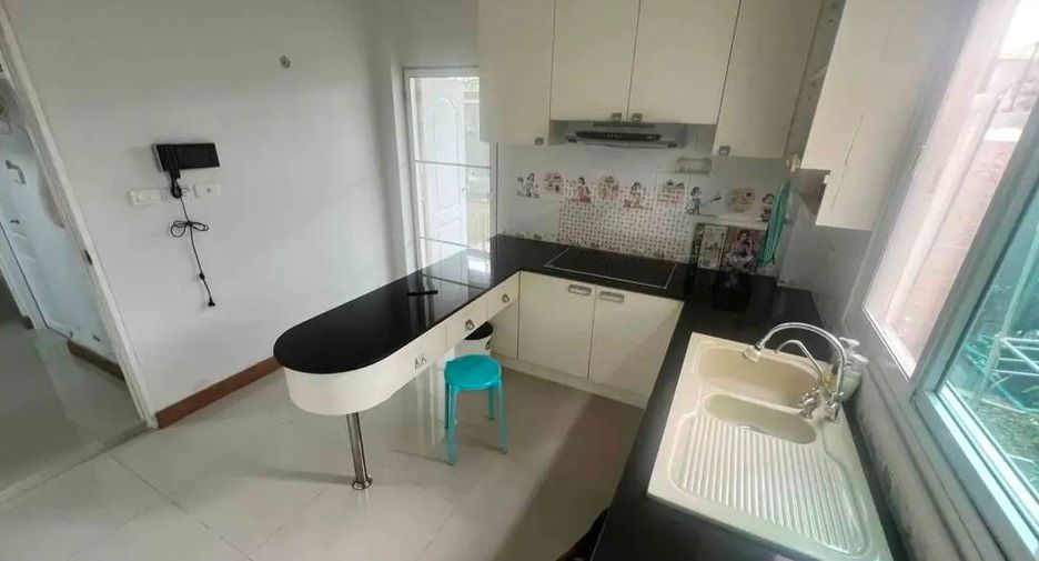 For sale 4 bedrooms house in Hang Dong, Chiang Mai