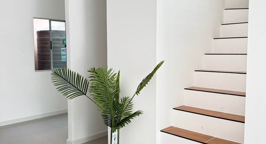 For rent 2 bedrooms house in Mueang Phuket, Phuket