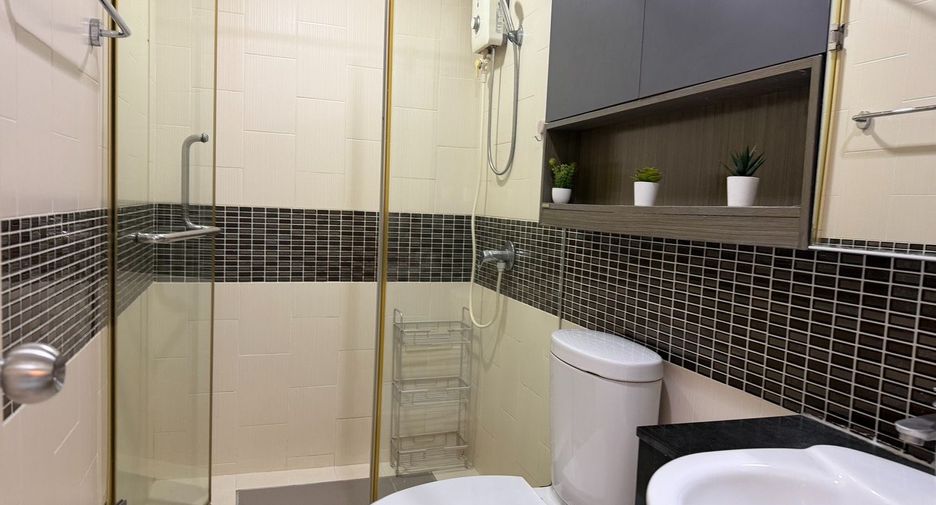 Wohnung zur Miete und zum Kauf mit 1 Zimmer in North Pattaya, Pattaya