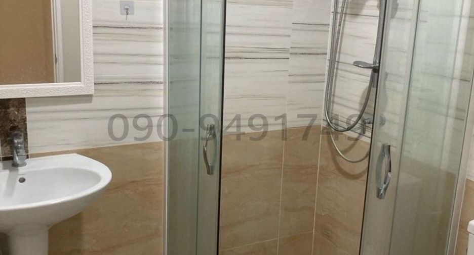 For rent 3 bedrooms townhouse in Mueang Samut Prakan, Samut Prakan