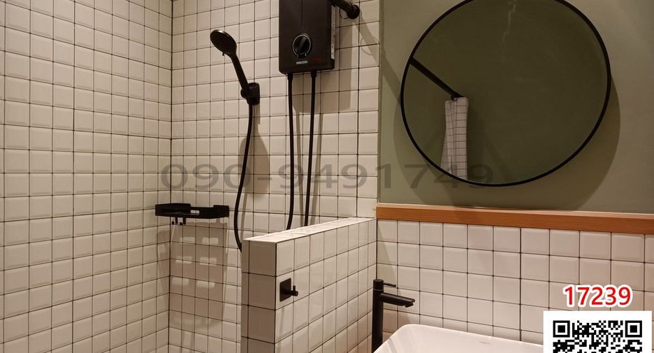For rent 2 bedrooms townhouse in Bang Na, Bangkok
