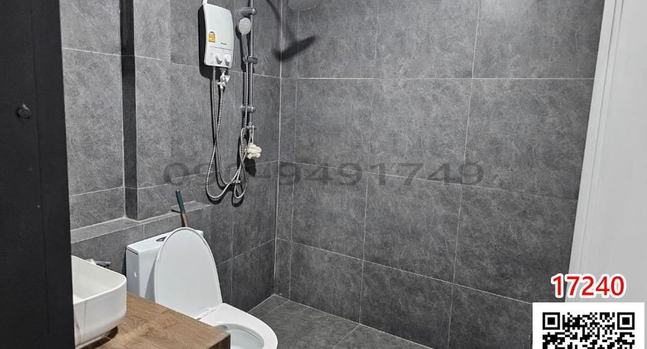 For rent retail Space in Bang Rak, Bangkok