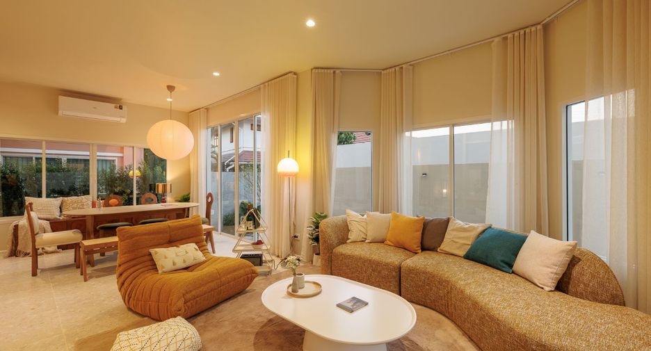 For rent and for sale 4 bedrooms villa in San Sai, Chiang Mai