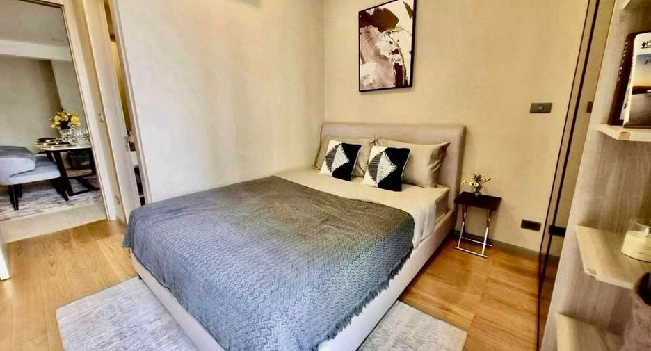 For rent 3 bedrooms condo in Watthana, Bangkok