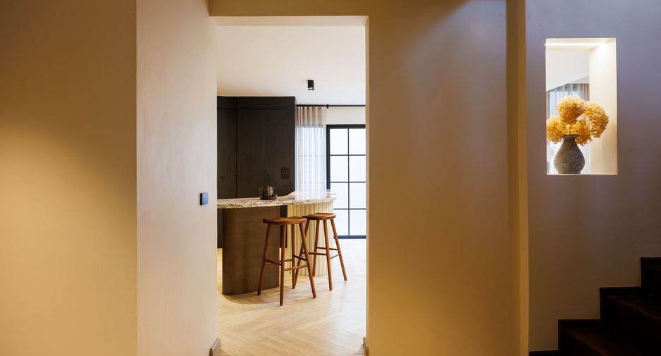Casa en alquiler y en venta de 5 habitaciones en Mueang Chiang Mai, Chiang Mai