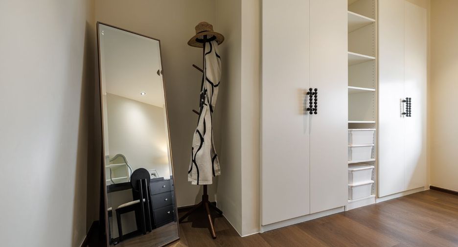 Casa en alquiler y en venta de 5 habitaciones en Mueang Chiang Mai, Chiang Mai