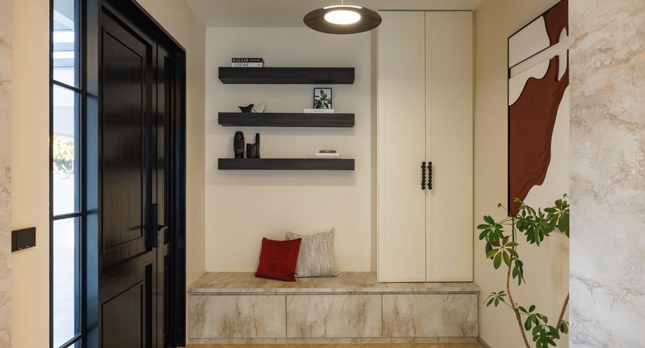 Casa en alquiler y en venta de 5 habitaciones en Mueang Chiang Mai, Chiang Mai