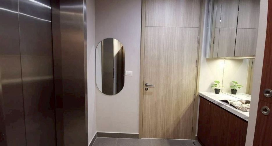 For rent and for sale 1 bed condo in Pathum Wan, Bangkok