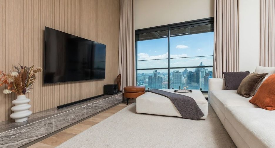 Wohnung zur Miete und zum Kauf mit 2 Zimmer in Watthana, Bangkok