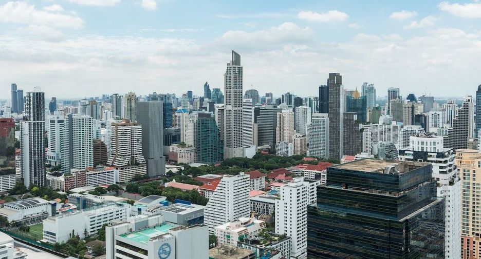 Wohnung zur Miete und zum Kauf mit 2 Zimmer in Watthana, Bangkok