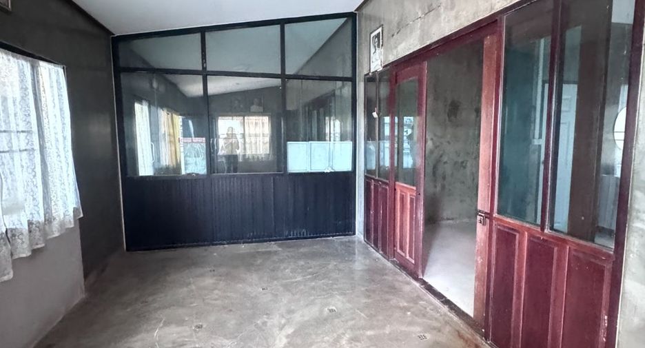 For sale land in Phanat Nikhom, Chonburi
