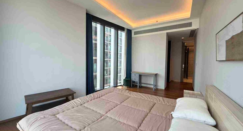 For sale 2 ベッドルーム condo in Khlong Toei, Bangkok