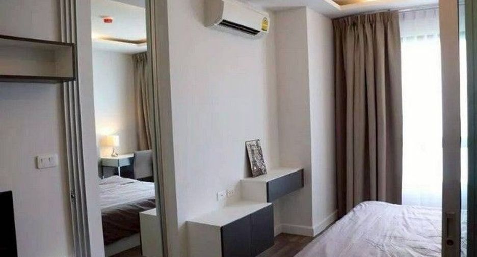 For sale 1 bed condo in Yan Nawa, Bangkok