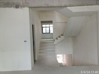 For sale 1 bed retail Space in Wang Thonglang, Bangkok