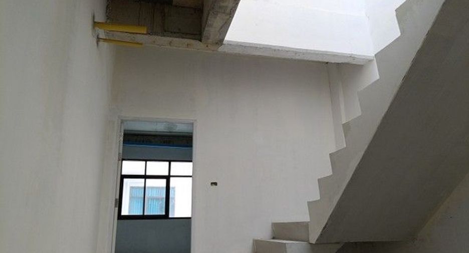 Продажа 1 кровать торговое помещение в Щанг Тхонгланг, Бангкок