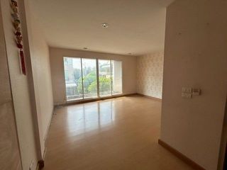 Reihenhaus zum Kauf mit 3 Zimmer in Phasi Charoen, Bangkok