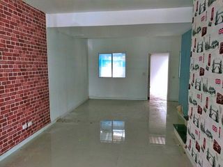 Reihenhaus zum Kauf mit 3 Zimmer in Nong Chok, Bangkok