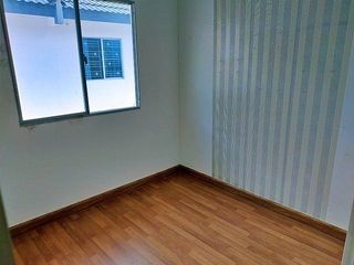 Reihenhaus zum Kauf mit 3 Zimmer in Nong Chok, Bangkok