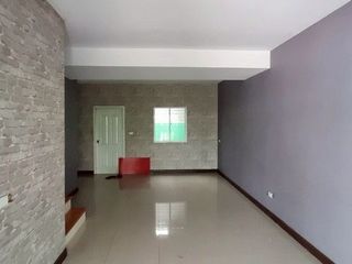 À vendre 3 chambres maison de ville à Bang Len, Nakhon Pathom