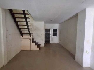 For sale 1 bed townhouse in Prawet, Bangkok